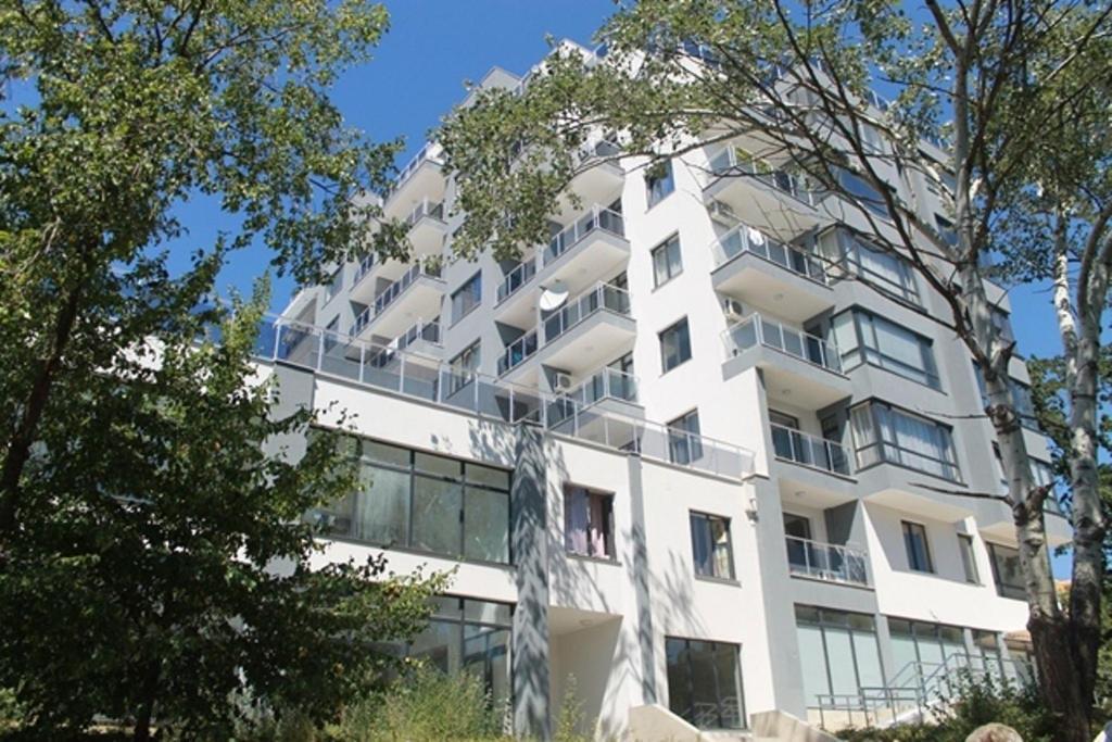 Dilov Apartments In Yalta Goldstrand Exterior foto