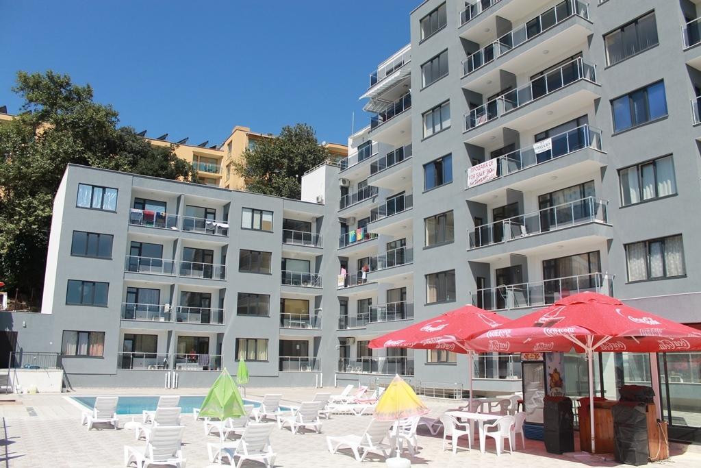 Dilov Apartments In Yalta Goldstrand Exterior foto